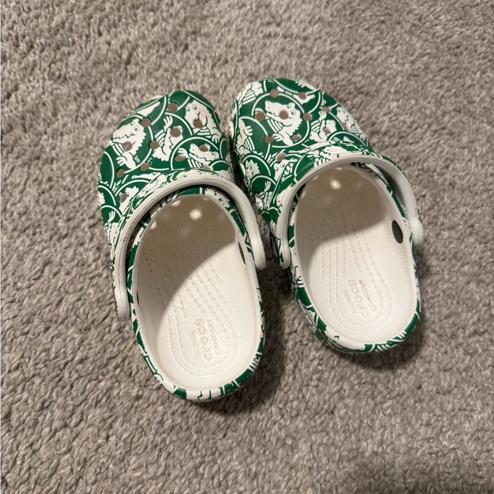 CROCS Kids' Jungle Green and White Clogs